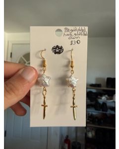 Star Dagger Earrings - White Gold Plated